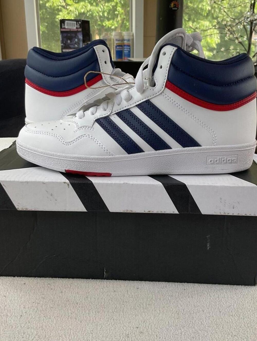 NWB Adidas Hoops 4.0 Mid Kids White Navy Red Sneakers size 5 Youth